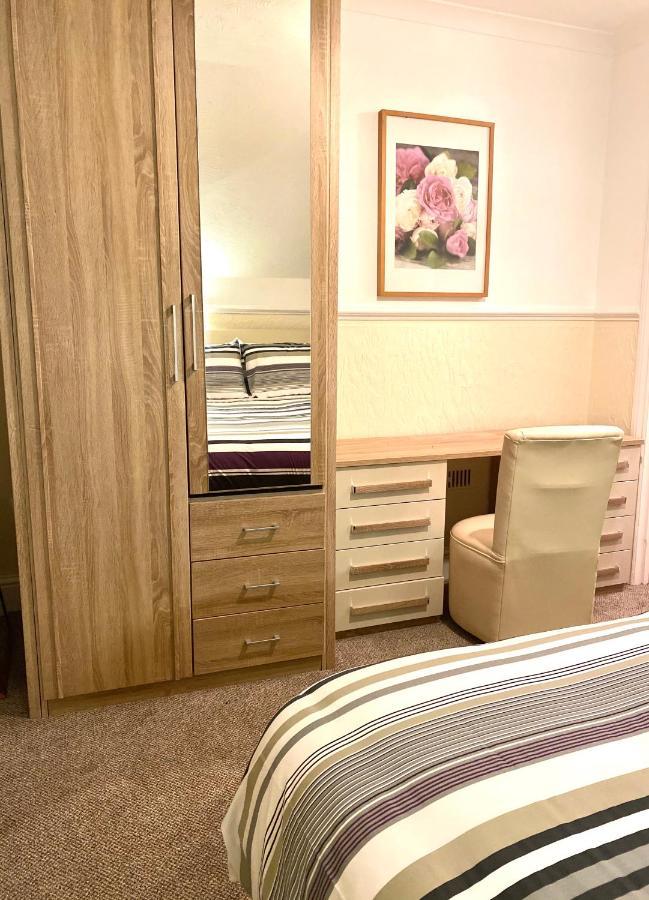 Seaford Lodge Apartments Weston-super-Mare Extérieur photo
